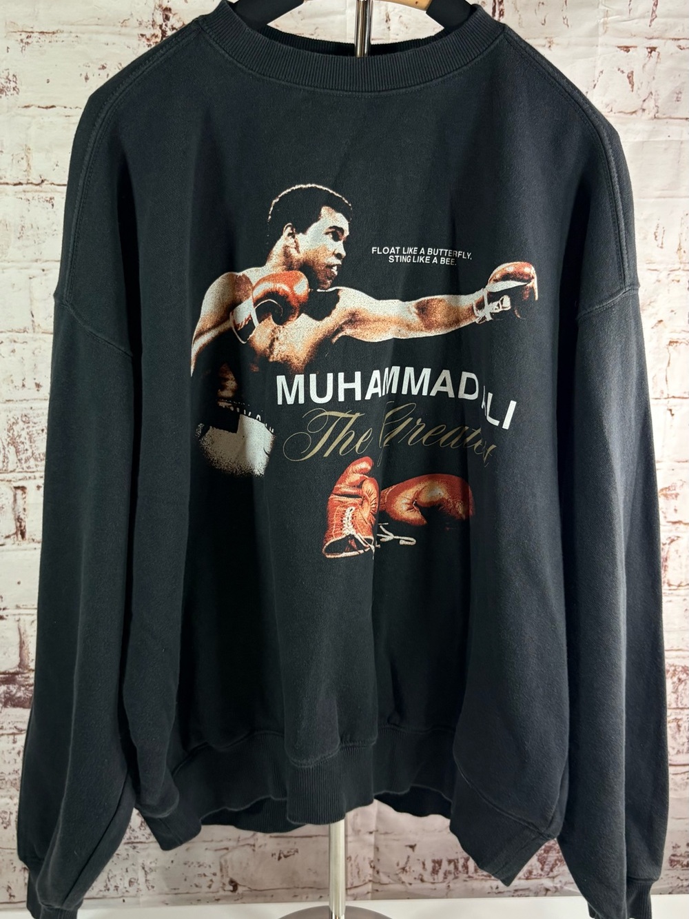 Mi Black Muhammad Ali Graphic Crewneck with Red Glove Detail